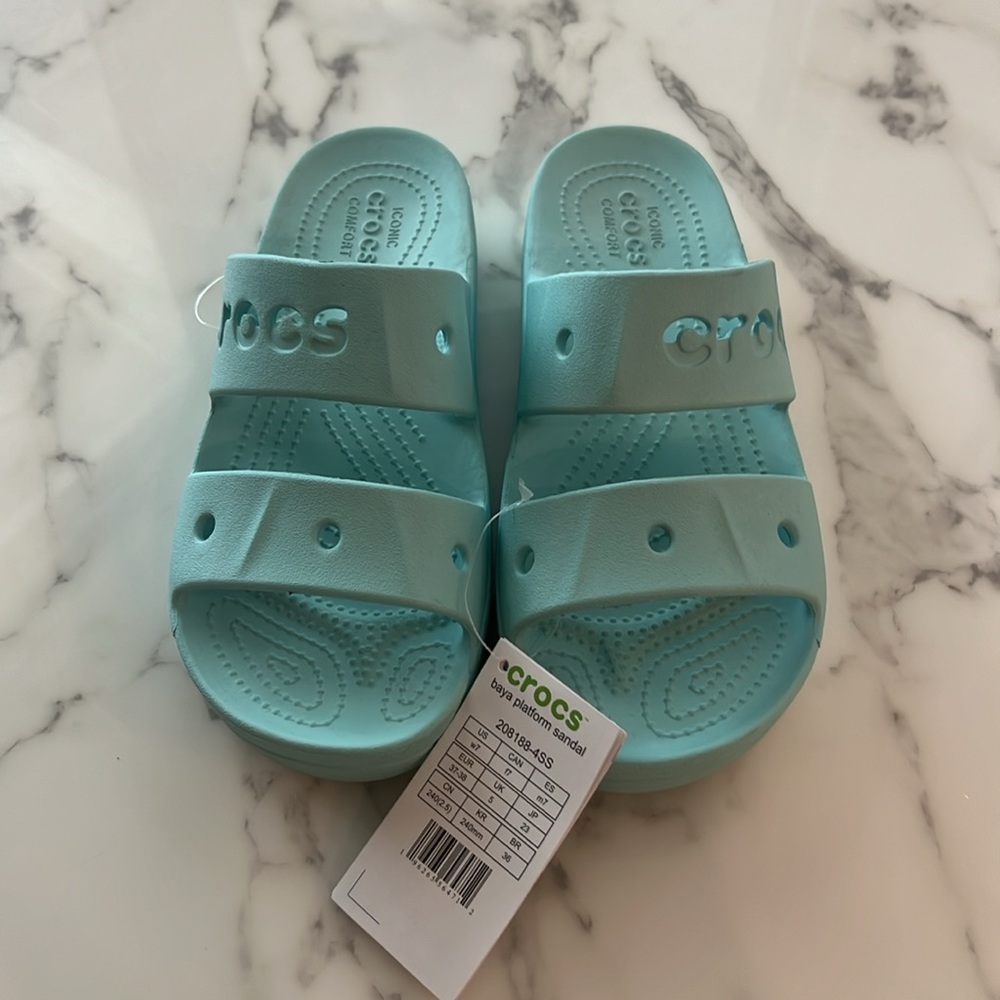 Crocs bags platform sandal NWT - Picture 2 of 4